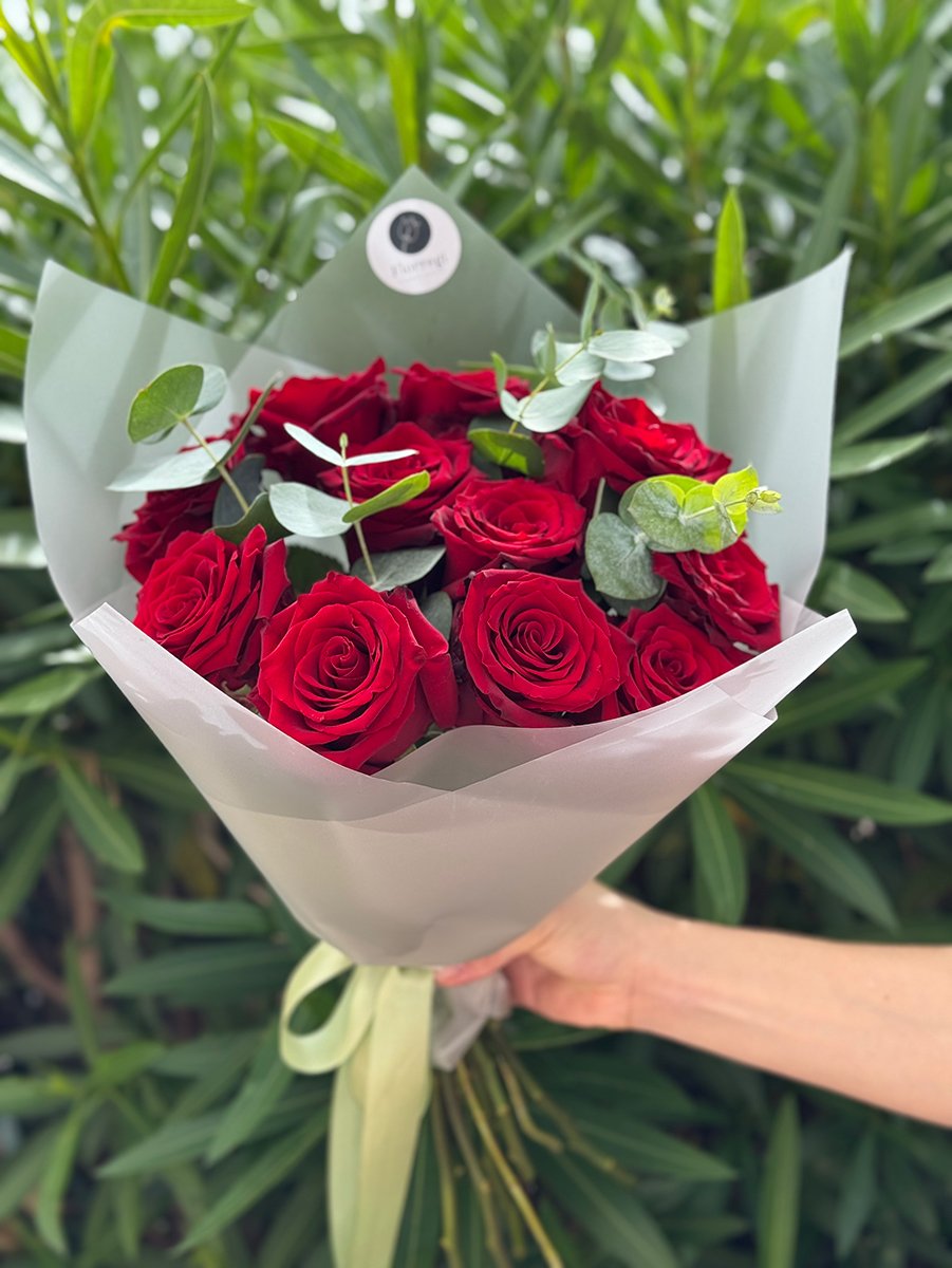 34.3 Red Classic – 11 Red Roses