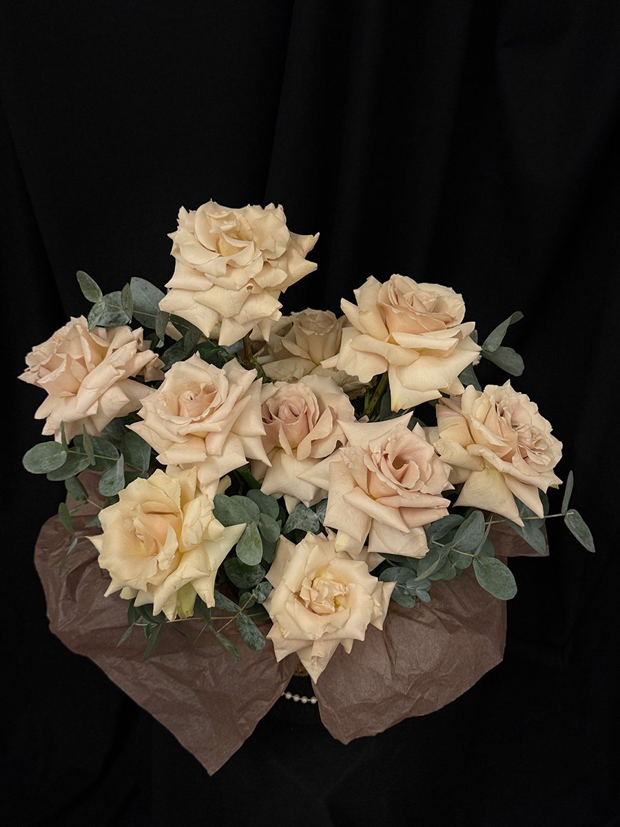 caixa com 51 rosas (cópia) caixa com 51 rosas (cópia)