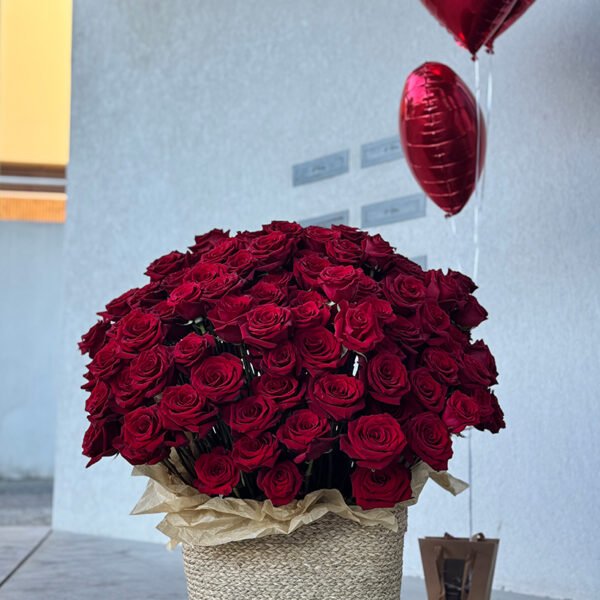 caixa com 51 rosas (cópia)
